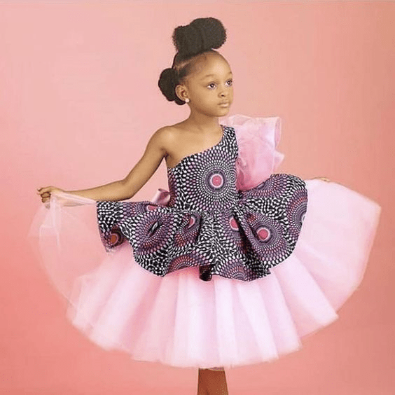 A girl wearing Ankara dress